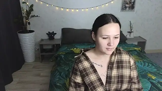 Chat +18 de Tori_cute ao vivo