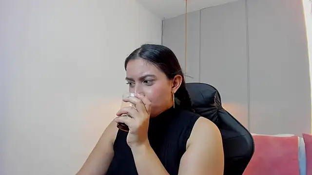 kira_relish: απευθείας συνομιλία ΧΧΧ