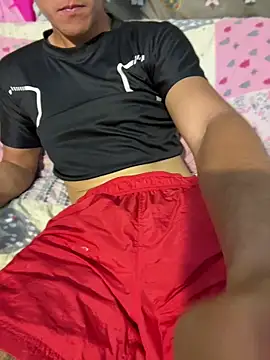 Pokazy przed kamerką – Menlustful-Tranam
