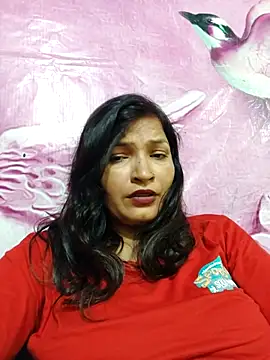 Priyaa_1433's Live XXX Chat