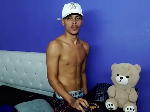 Онлайн чат XXX Angel_foxc13