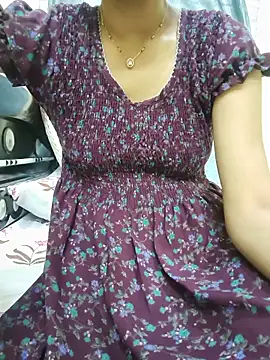 Cuteteluguammmaie's Live XXX Chat