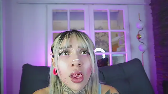 Chat XXX en directo de miss___angel