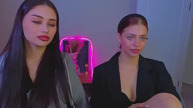 Webkamerová show Sofia_Plump