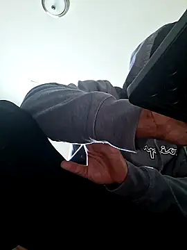 bigboytoy912's Live XXX Chat