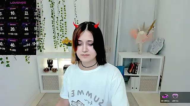دردشة Alexa_Lexi_ الجنسية المباشرة