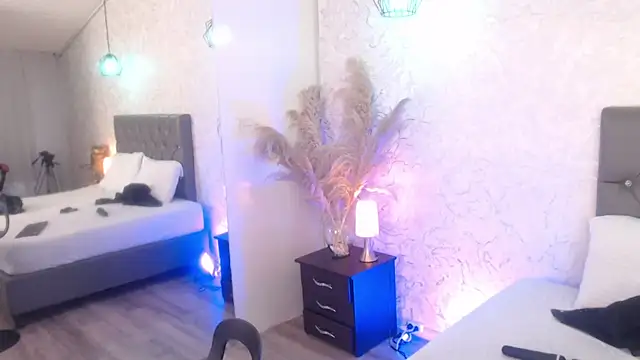 Živý XXX chat Serena_Houstonn