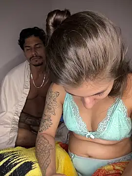 Jh0nZer0 Webcam show