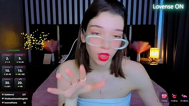 Cherry_WipeのライブXXXチャット