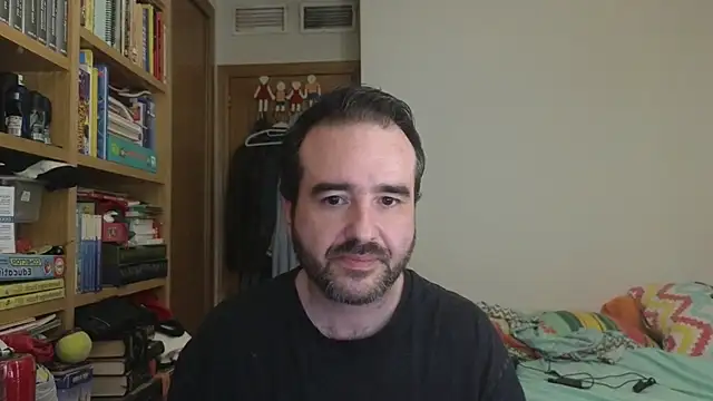 Chat XXX en directo de curiosillo83