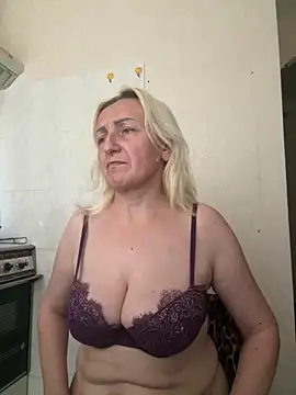 Chatroom XXX en direct de Angela_37