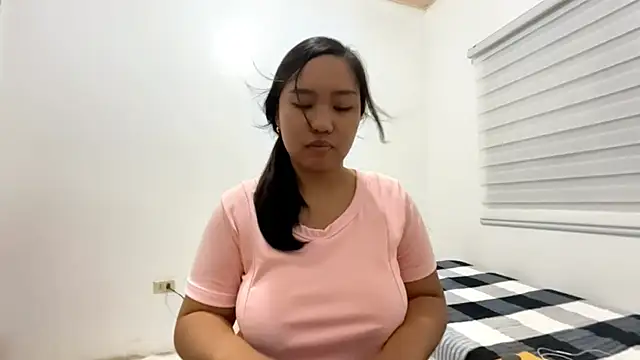 EarlineMadera XXX чат на живо