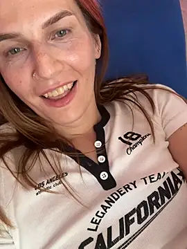 BritneyHall 라이브 XXX 채팅