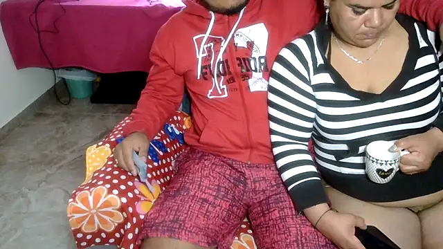 Boycuriousxxx's Webcam Show