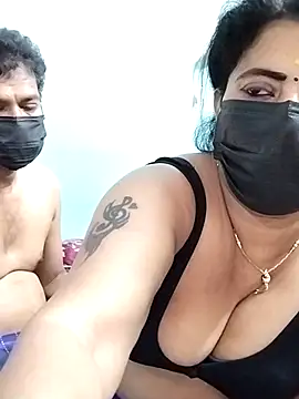 Honey-Couples' Live XXX Chat