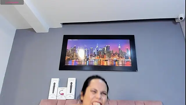 Chat +18 de CharlotteCottin ao vivo