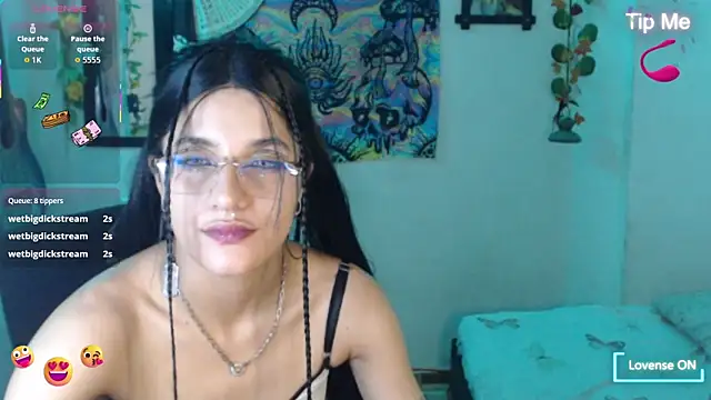 Chat +18 de bastethott ao vivo