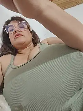 Živý XXX chat AlexxiaaMat