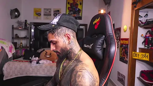 Chat XXX en directo de logan_hugh8