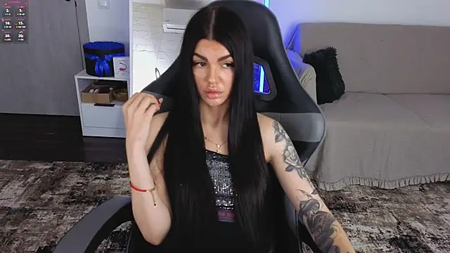 AnacondaOnn Chat XXX in diretta
