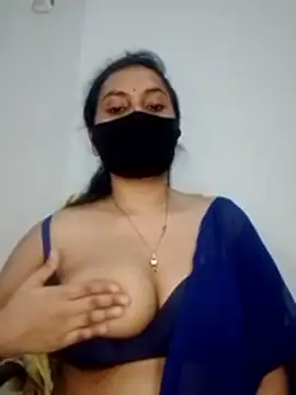 Chat +18 de dipa-cute ao vivo