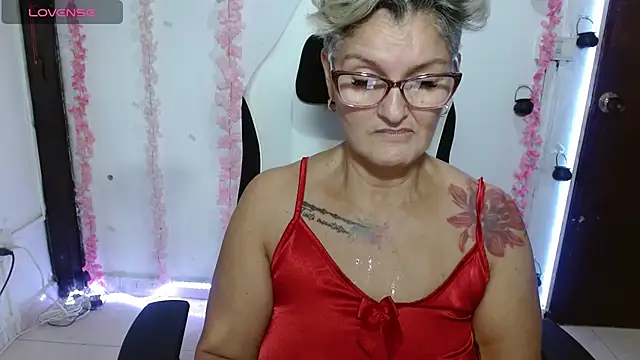 bety-cum2 Chat XXX live