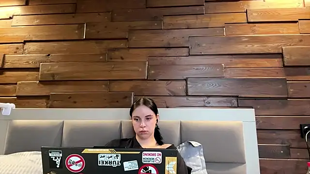 XXX chat uživo modela illiebilish