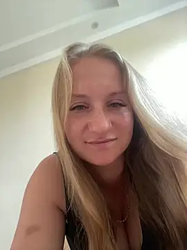 Вебкам-шоу Emilia_ki