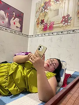 Chat +18 de Alinat_ ao vivo