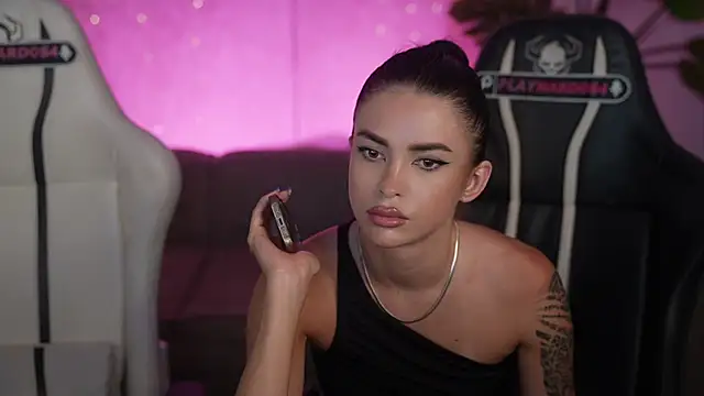 XXX chat uživo modela Selena_Glow