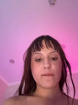 הופעת וובקאם של TwixGirlssXX