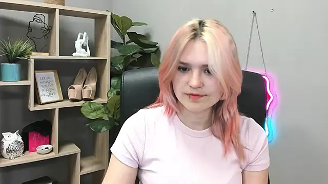 Chat XXX en directo de SweetLilyxo