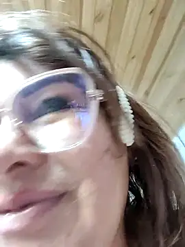 Chatroom XXX en direct de AlexxiaaMat