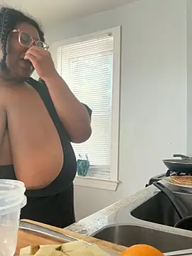 bunbun420247 Show in webcam