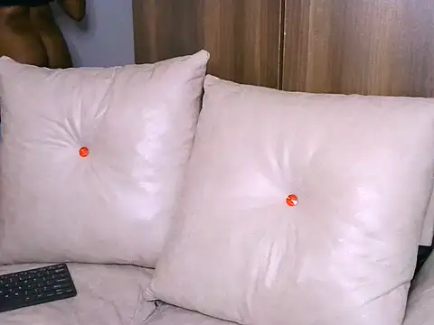Chat XXX ao vivo de Bustycece