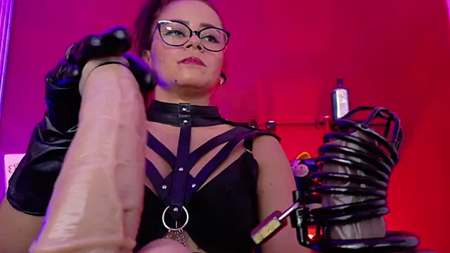צ'אט XXX בשידור חי של MistressSlut1