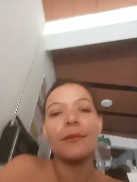 LunaArias' Live XXX Chat