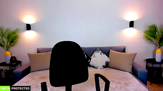 צ'אט XXX בשידור חי של TheWoman__