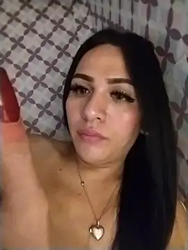 Chat +18 de Yourbabyshane ao vivo