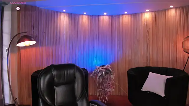 AllyJensen live XXX chat