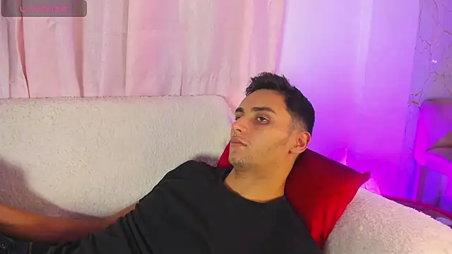 andrewevans46 – Naživo XXX chat