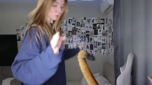 littlevildevil Adlı Modelin Canlı XXX Sohbeti