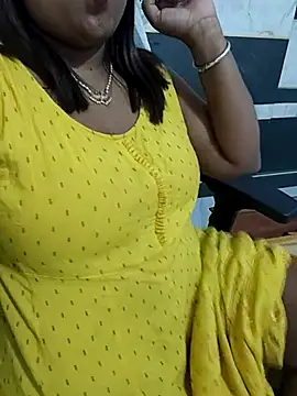 Lovely_silk live XXX chat
