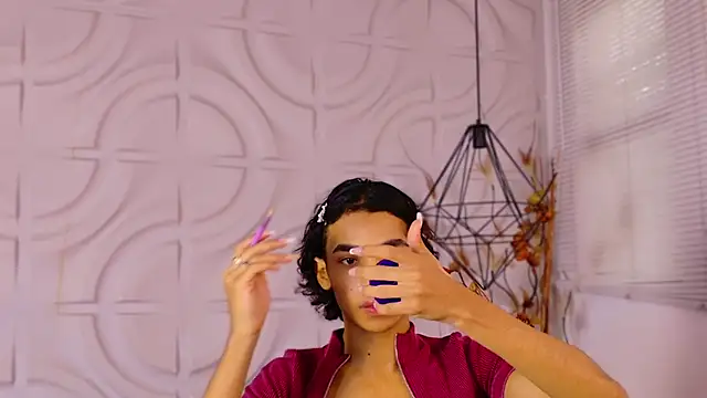 AlanCutee Webcam show