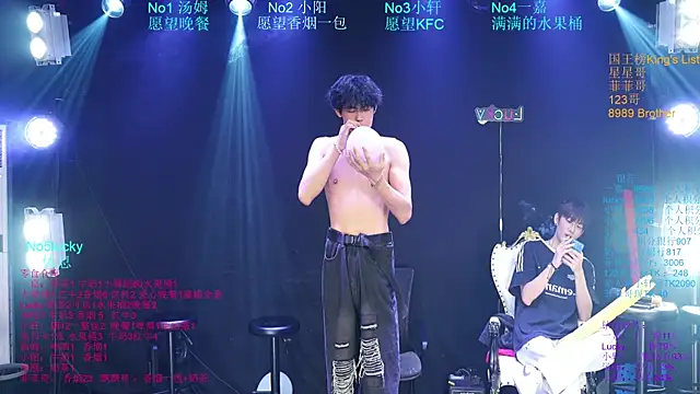 Zouzouboy-001 在線直播表演