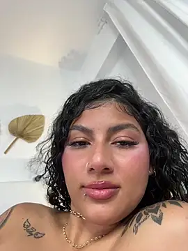 Chat +18 de brizzmotion ao vivo