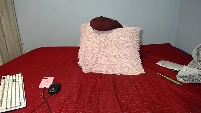 Miss-Mimmi69's Live XXX Chat