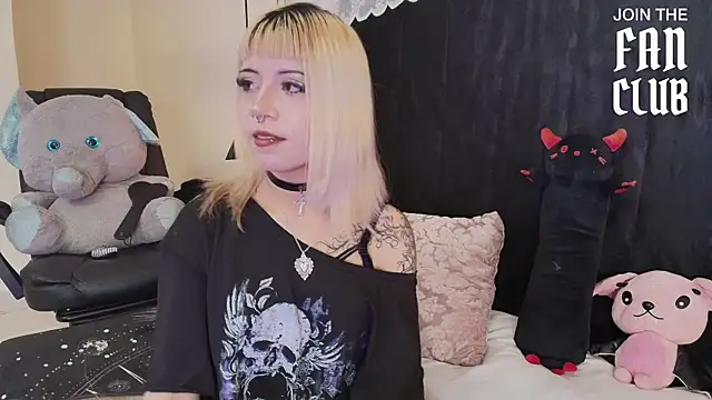 IvyBelle_'s Live XXX Chat