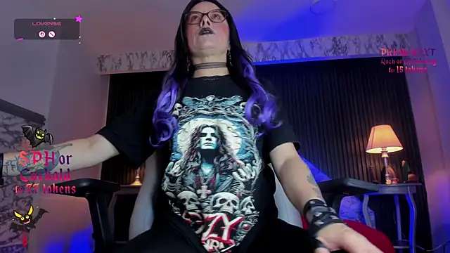 EvangelineJoness' Live XXX Chat