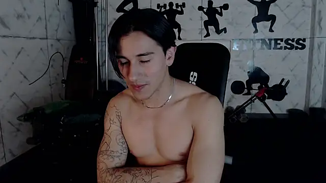 Andy_Joy_ Live XXX Chat